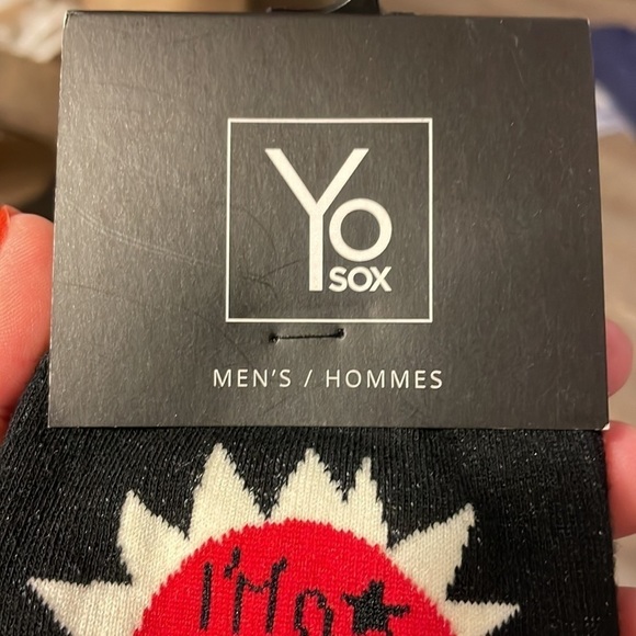 YO Sox Men’s Award I’m Awesome Best Dude Socks size 7-12 - Picture 5 of 11